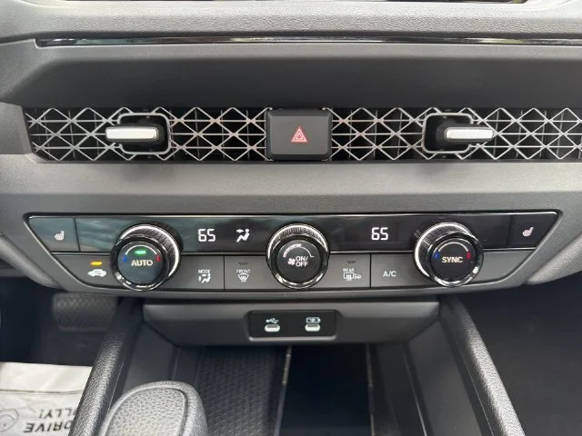 Used 2024  Honda EX image 18
