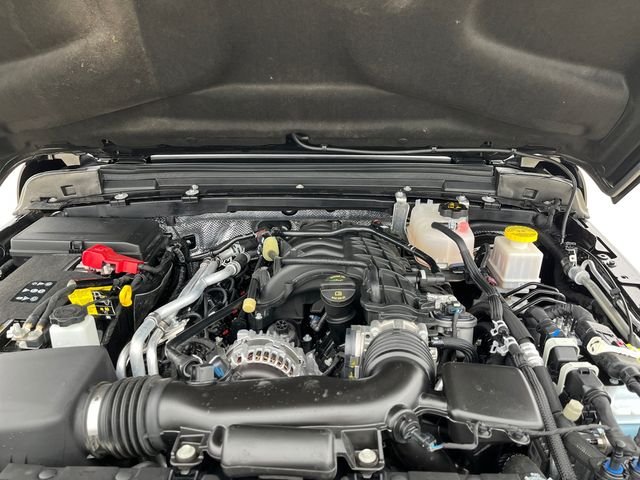 Used 2025 Black Jeep Mojave image 19