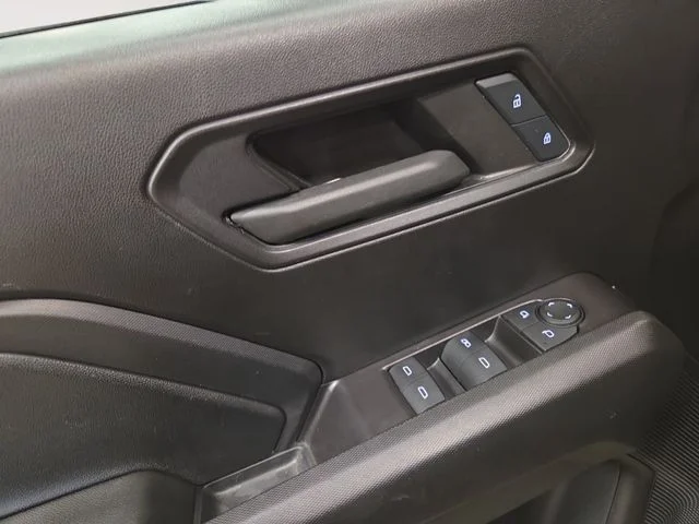 Used 2024  Chevrolet Trail Boss image 10