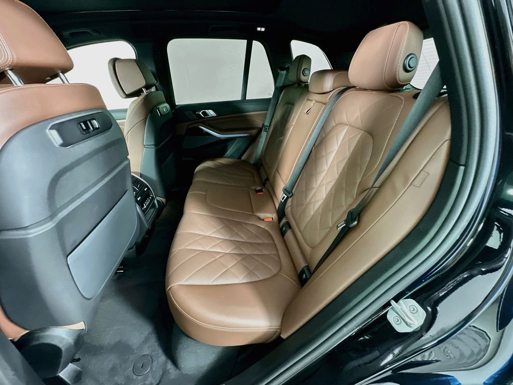 2026 BMW X5 50e - Photo 25