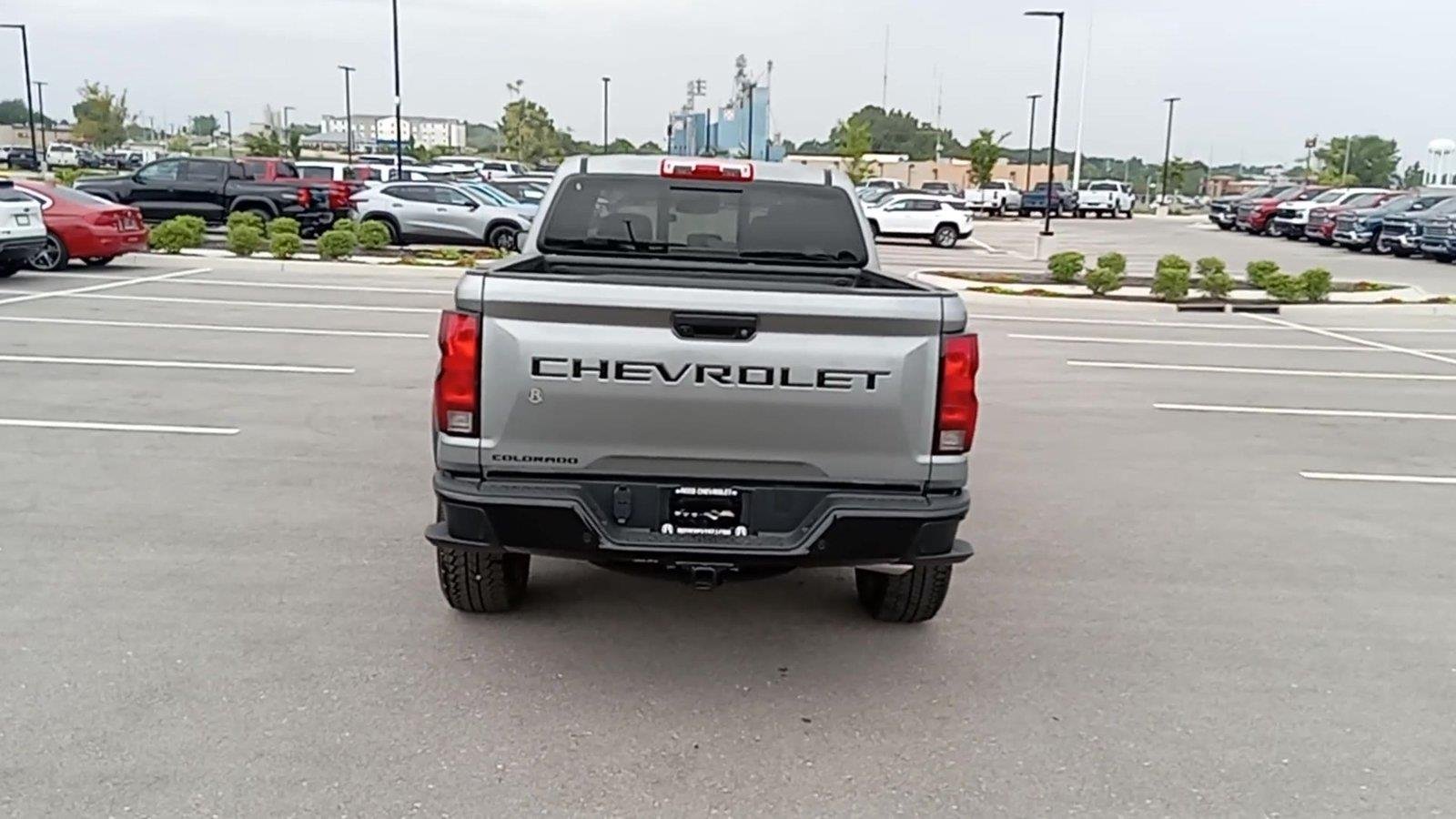 New 2026 Sterling Gray Metallic Chevrolet Trail Boss image 7