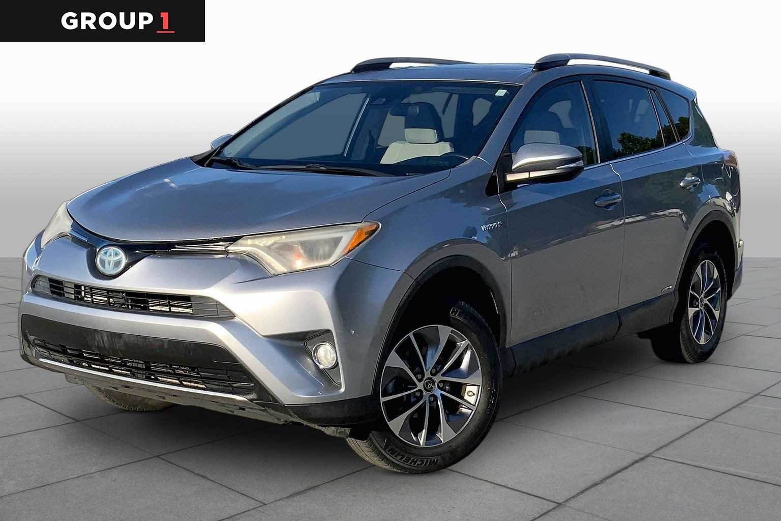 2018 Toyota RAV4 Hybrid XLE AWD's photo