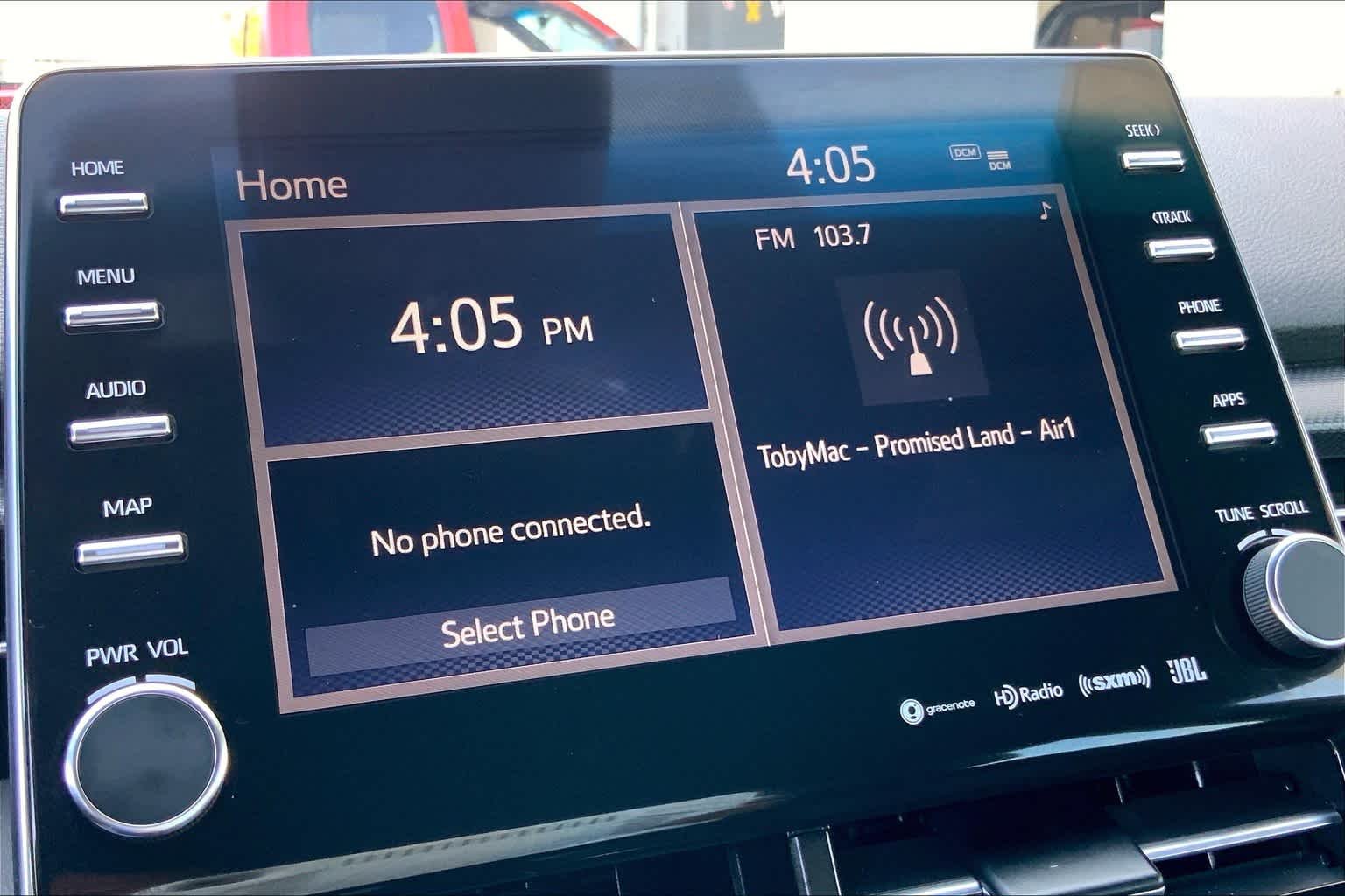 Used 2019  Toyota XSE image 6