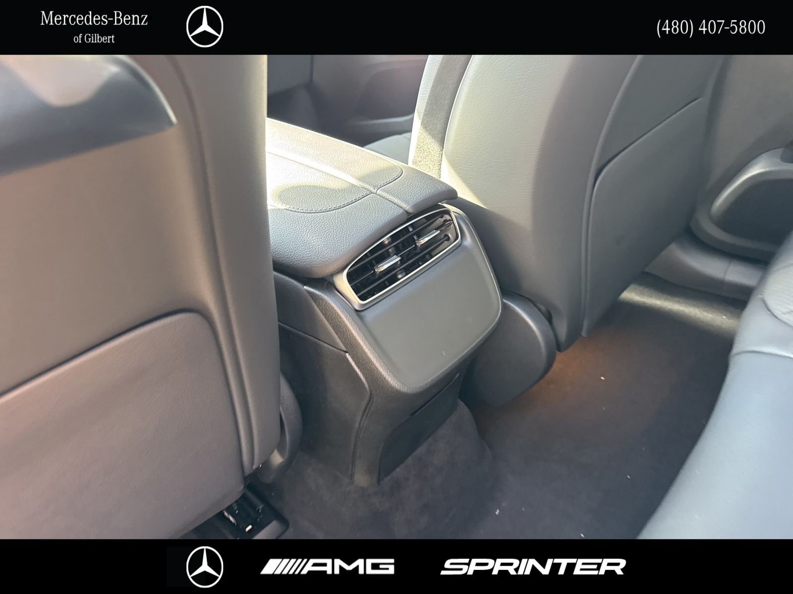 New 2026 Polar White Mercedes-Benz 320 SUV image 20