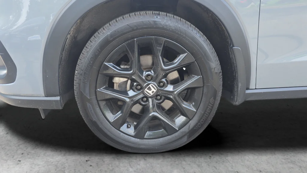 Used 2024  Honda Sport image 38
