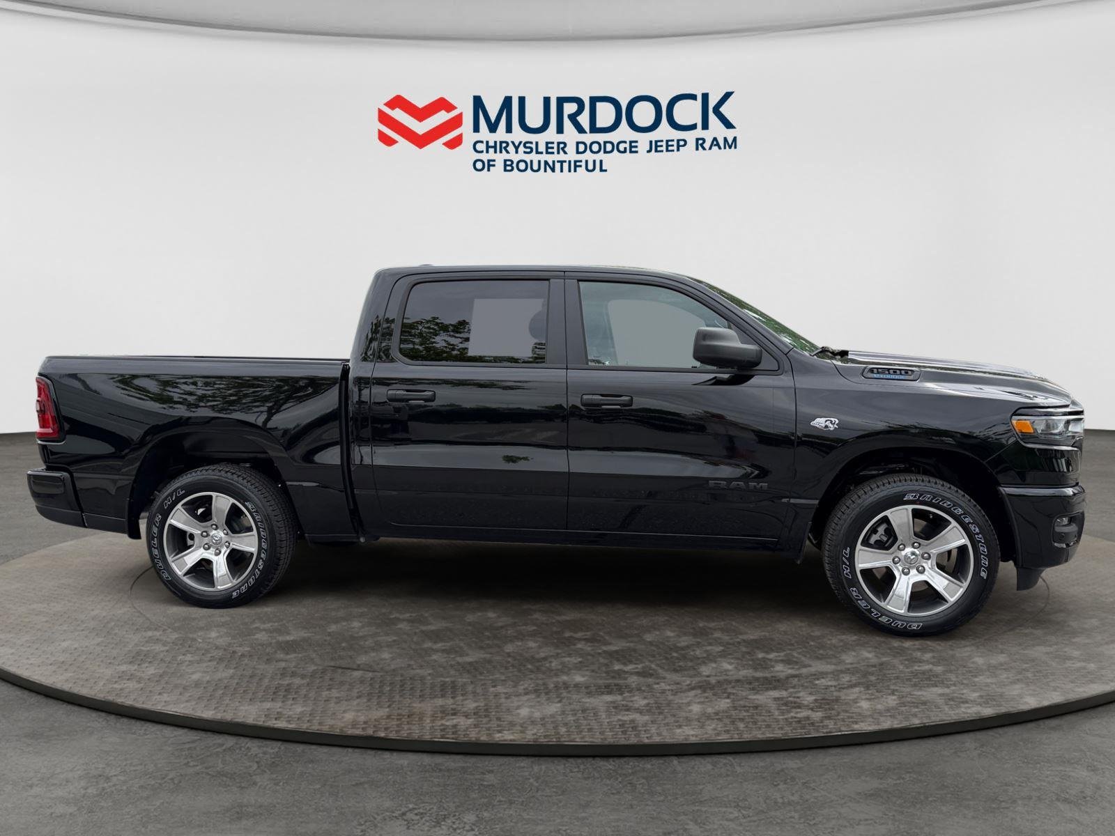 New 2026 Diamond Black Crystal Pearl-Coat Exterior Paint RAM Express image 6