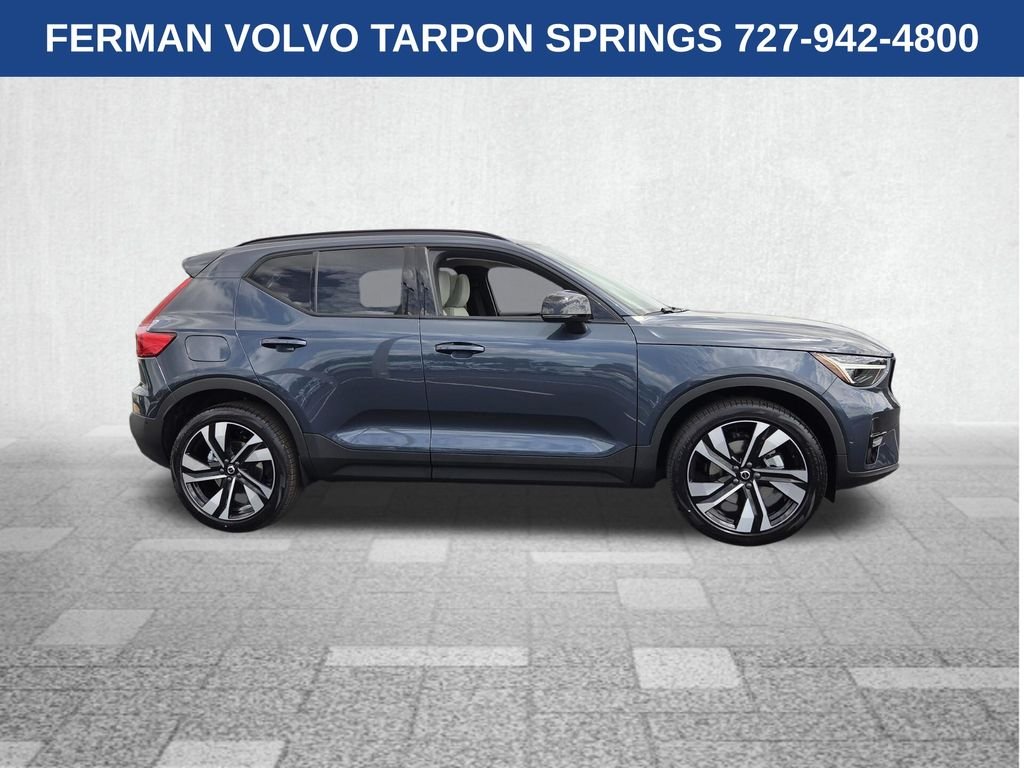 2026 Volvo XC40 Ultra - Photo 10