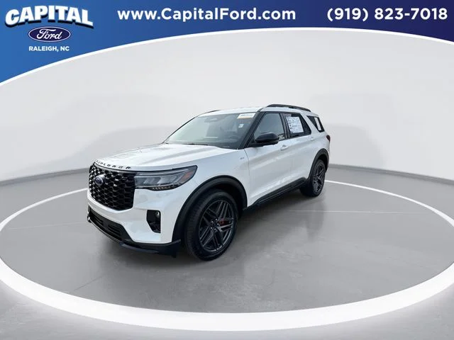 Used 2025 White Ford ST-Line image 4