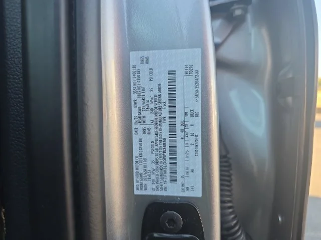 Used 2024 Silver Ford XLT image 35