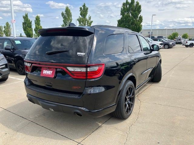 New 2026 Diamond Black Clear-Coat Exterior Paint Dodge GT Premium HEMI V8 image 5
