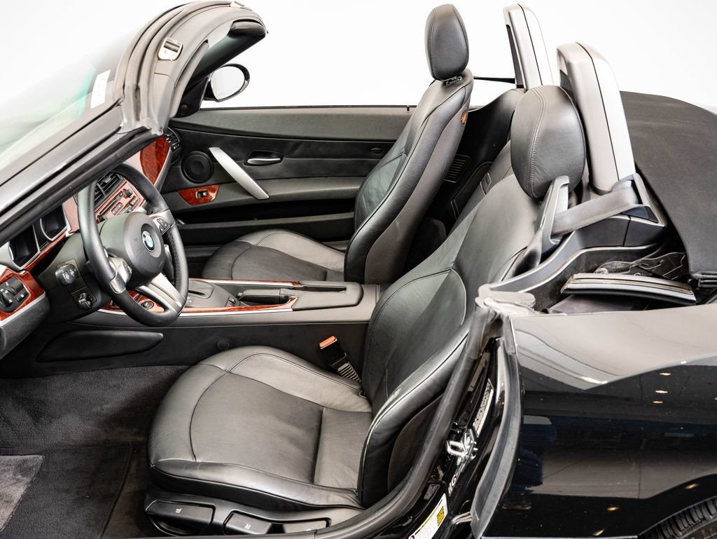 Used 2006 Jet Black BMW 3.0si image 37