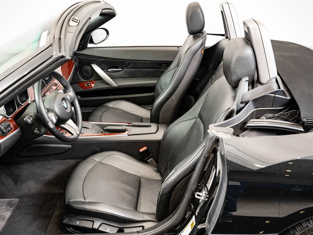 Used 2006 Jet Black BMW 3.0si image 37