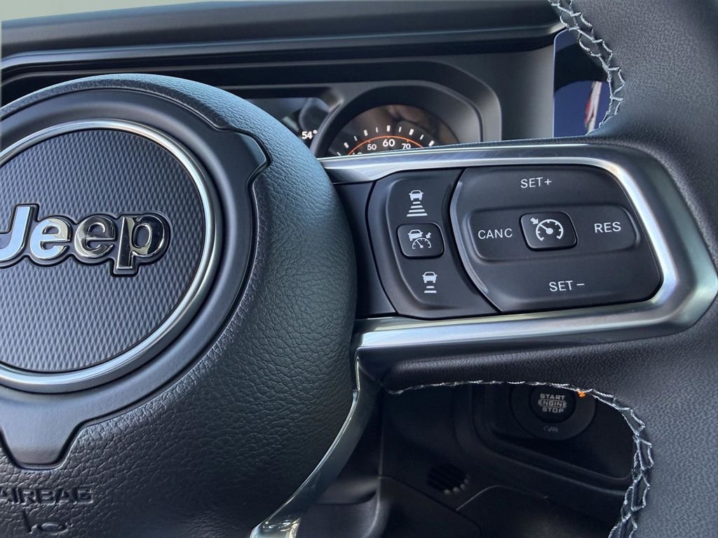 2025 Jeep Wrangler 4-Door Sahara - Photo 15