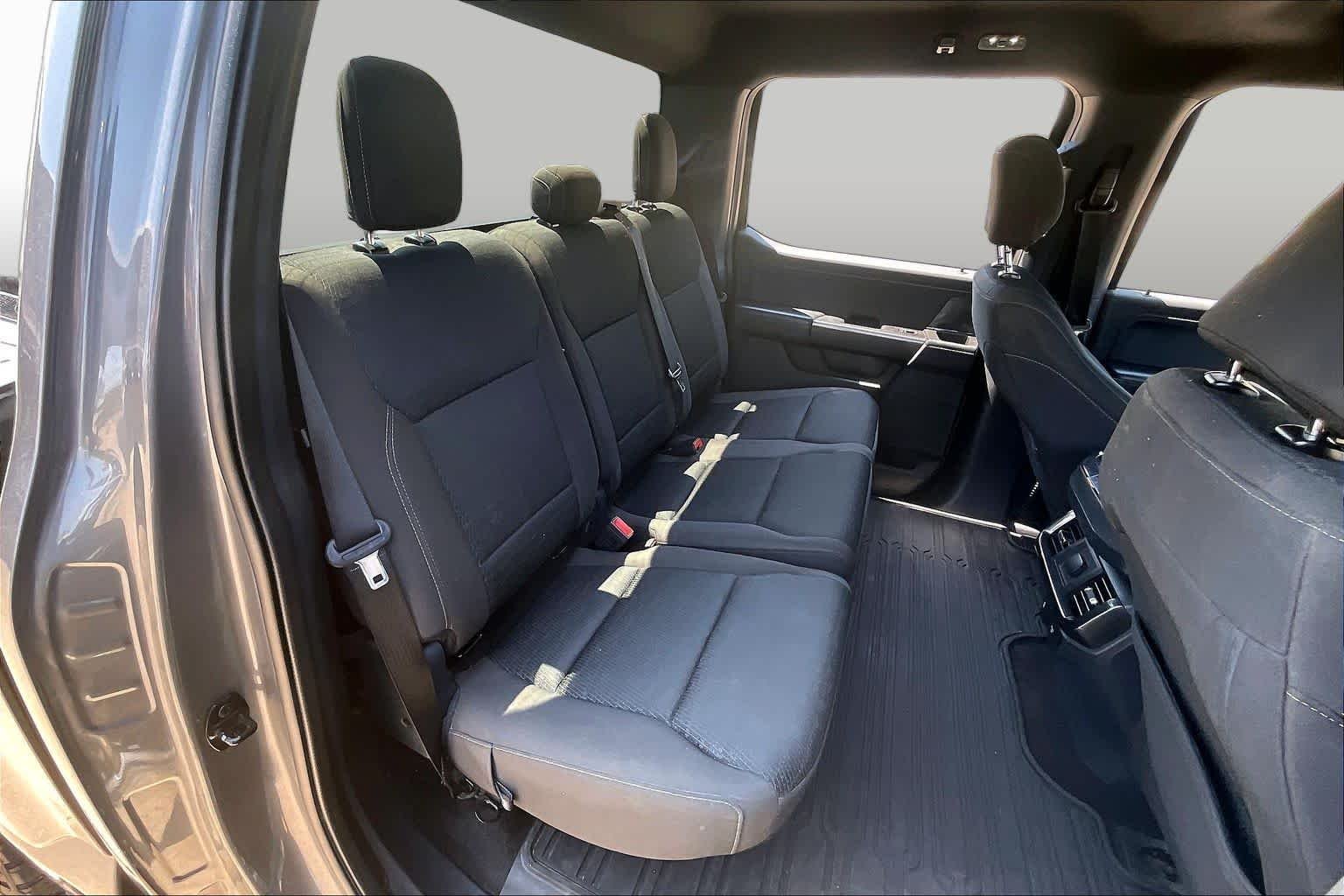 Used 2021 Carbonized Gray Metallic Ford XLT image 19