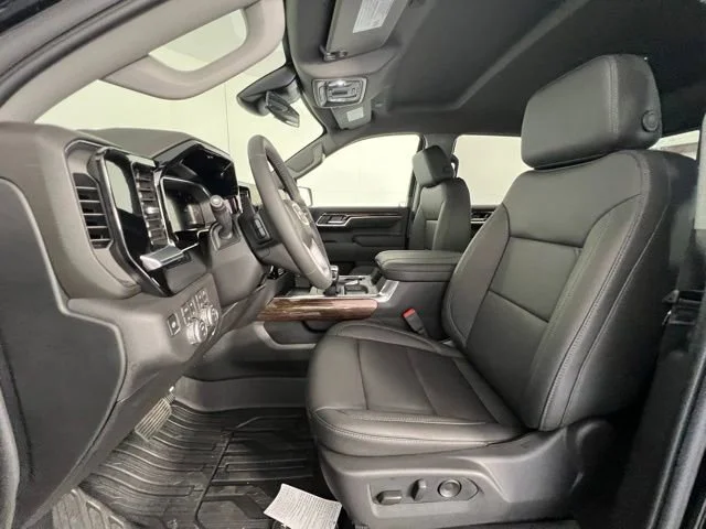 New 2026 Onyx Black GMC Elevation image 11