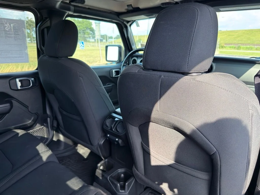 Used 2022 Gray Jeep Willys image 28