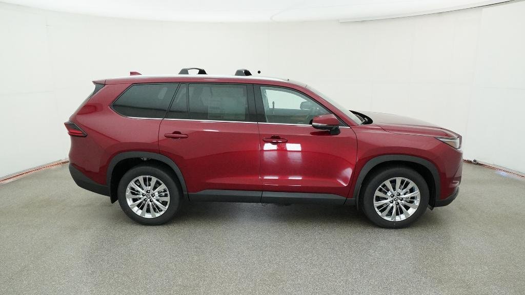 New 2026 Ruby Flare Pearl Toyota Platinum image 18