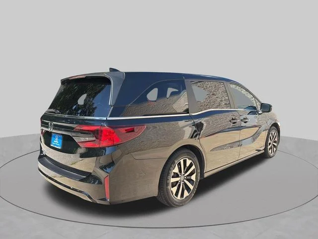 2025 Honda Odyssey EX-L - Photo 7
