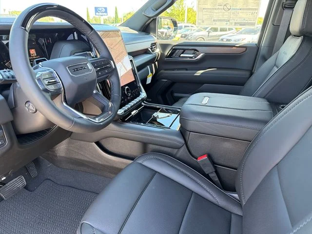 2026 GMC Yukon XL Denali - Photo 16
