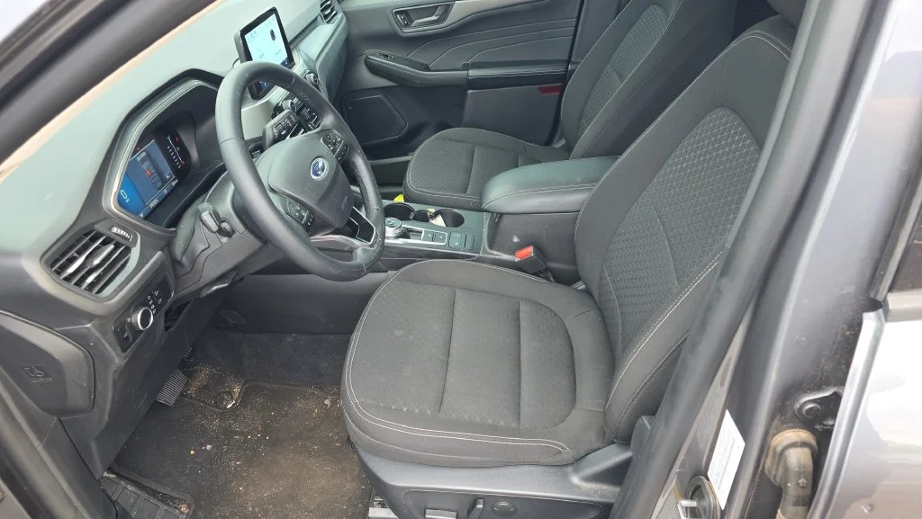 Used 2024 Gray Ford Active image 18