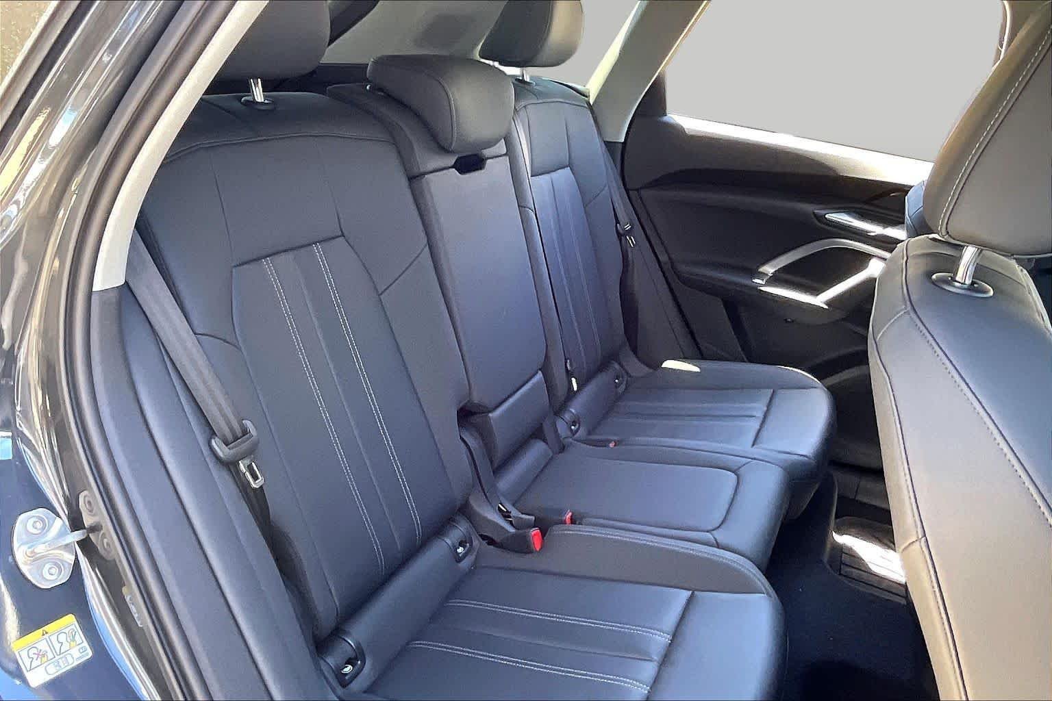 Used 2025 Tambora Gray Metallic Audi Premium image 20