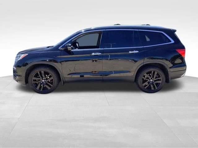 2016 Honda Pilot 4WD Touring's photo