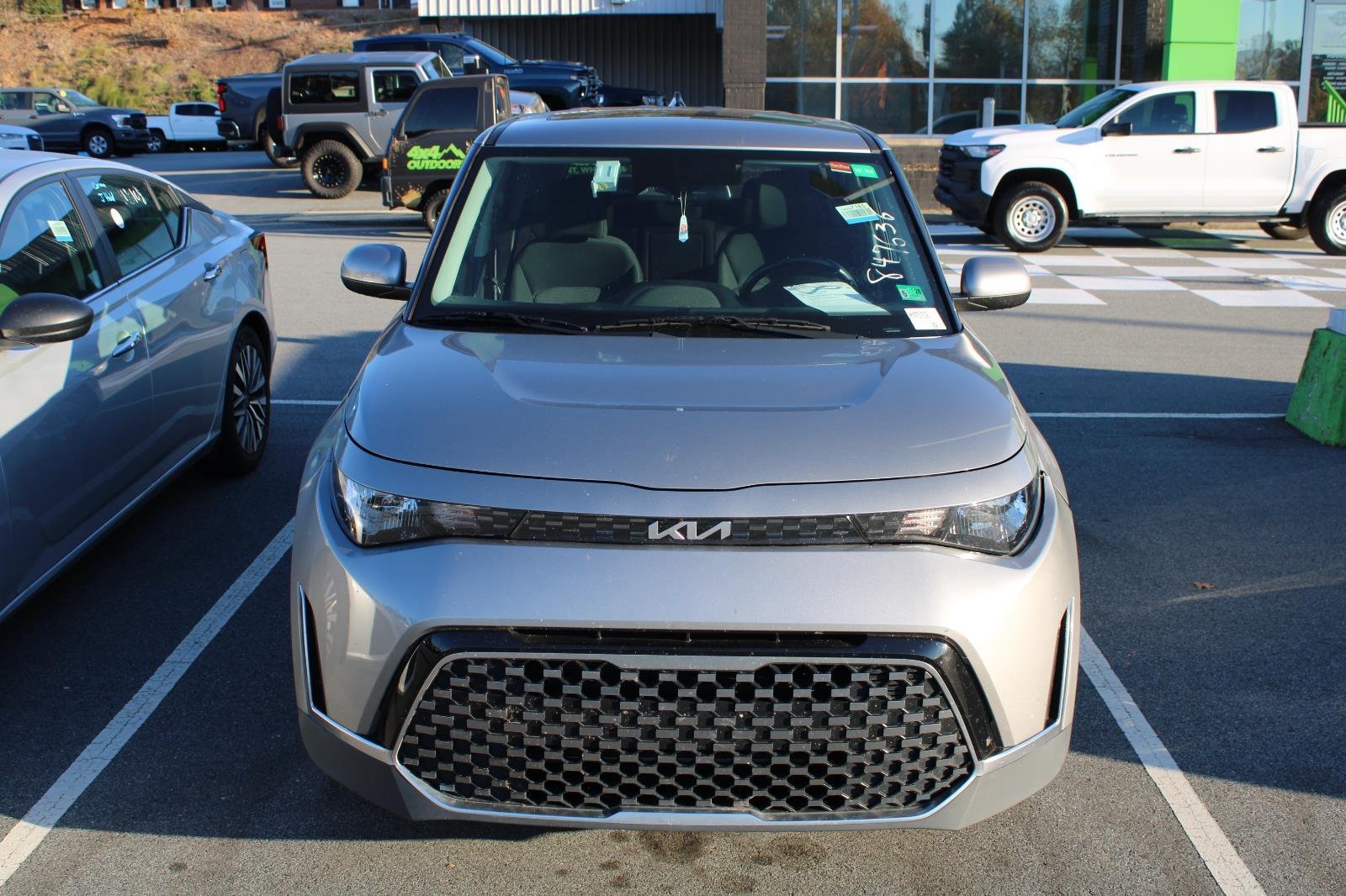 2023 Kia Soul EX photo 2