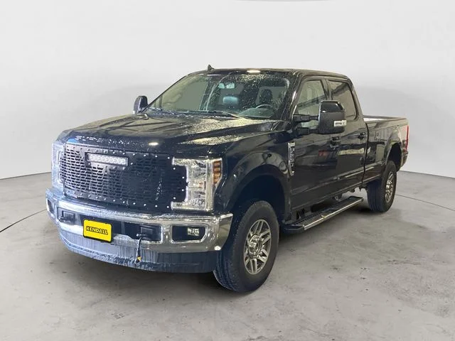 Used 2019 Black Ford Lariat image 1