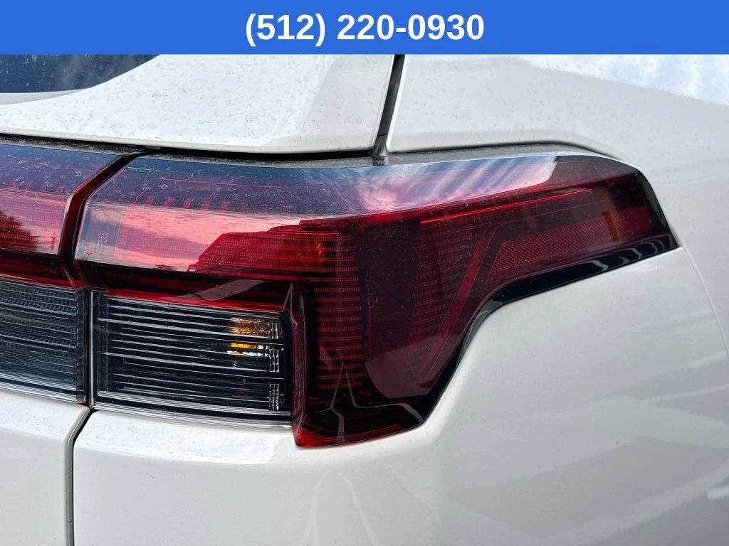 New 2026 White Subaru Premium image 35