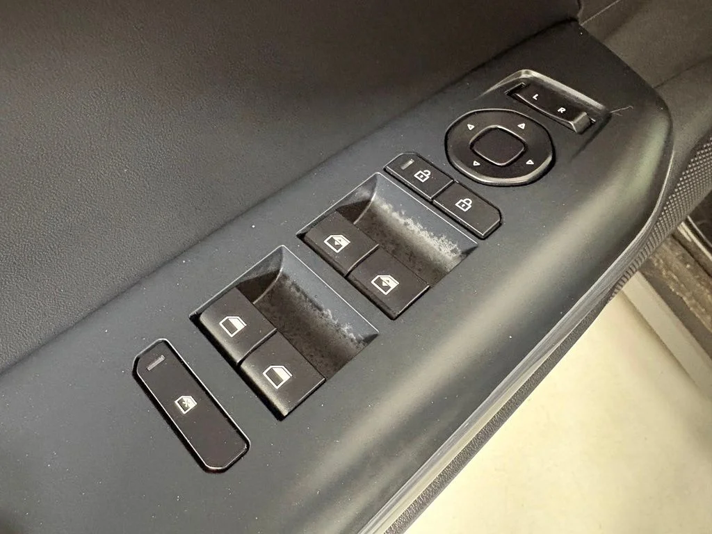 New 2026 Gray Kia EX image 21