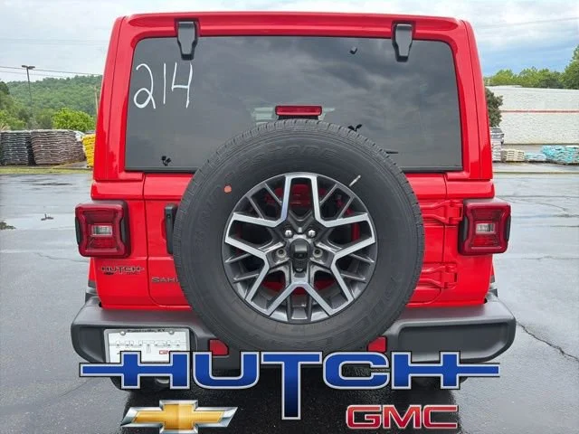 Used 2025 Red Jeep 4-Door Sahara 4x4 image 5