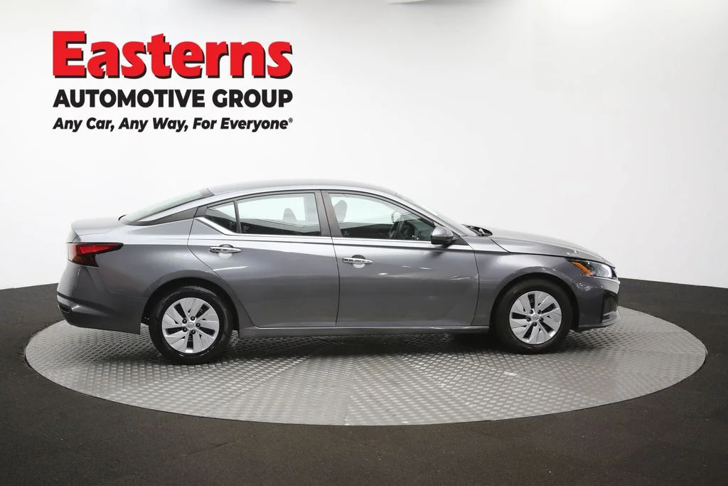 Used 2023 Gray Nissan 2.5 S image 43