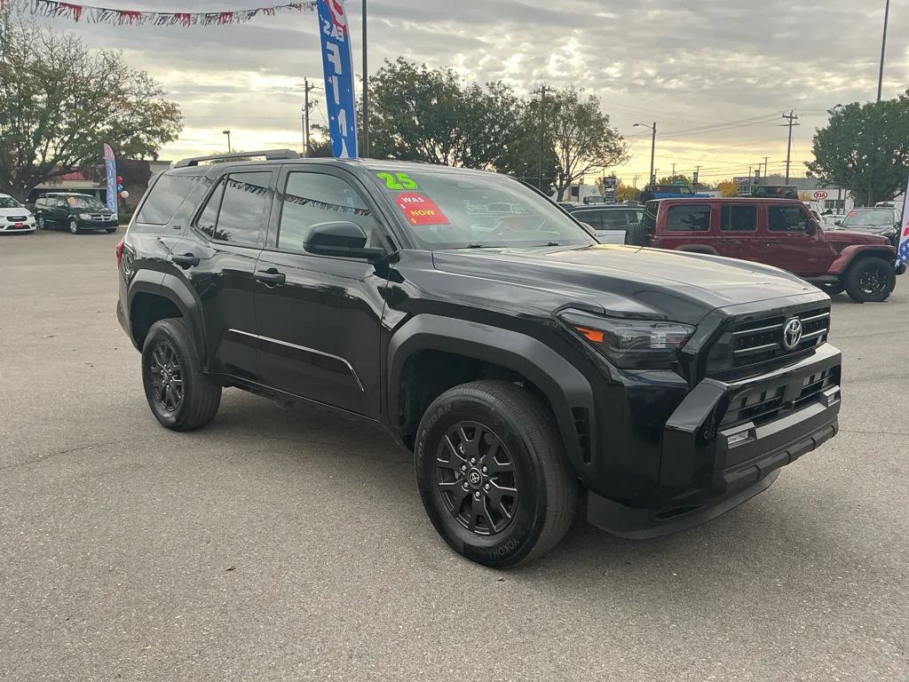 Used 2025 BLACK Toyota SR5 image 3
