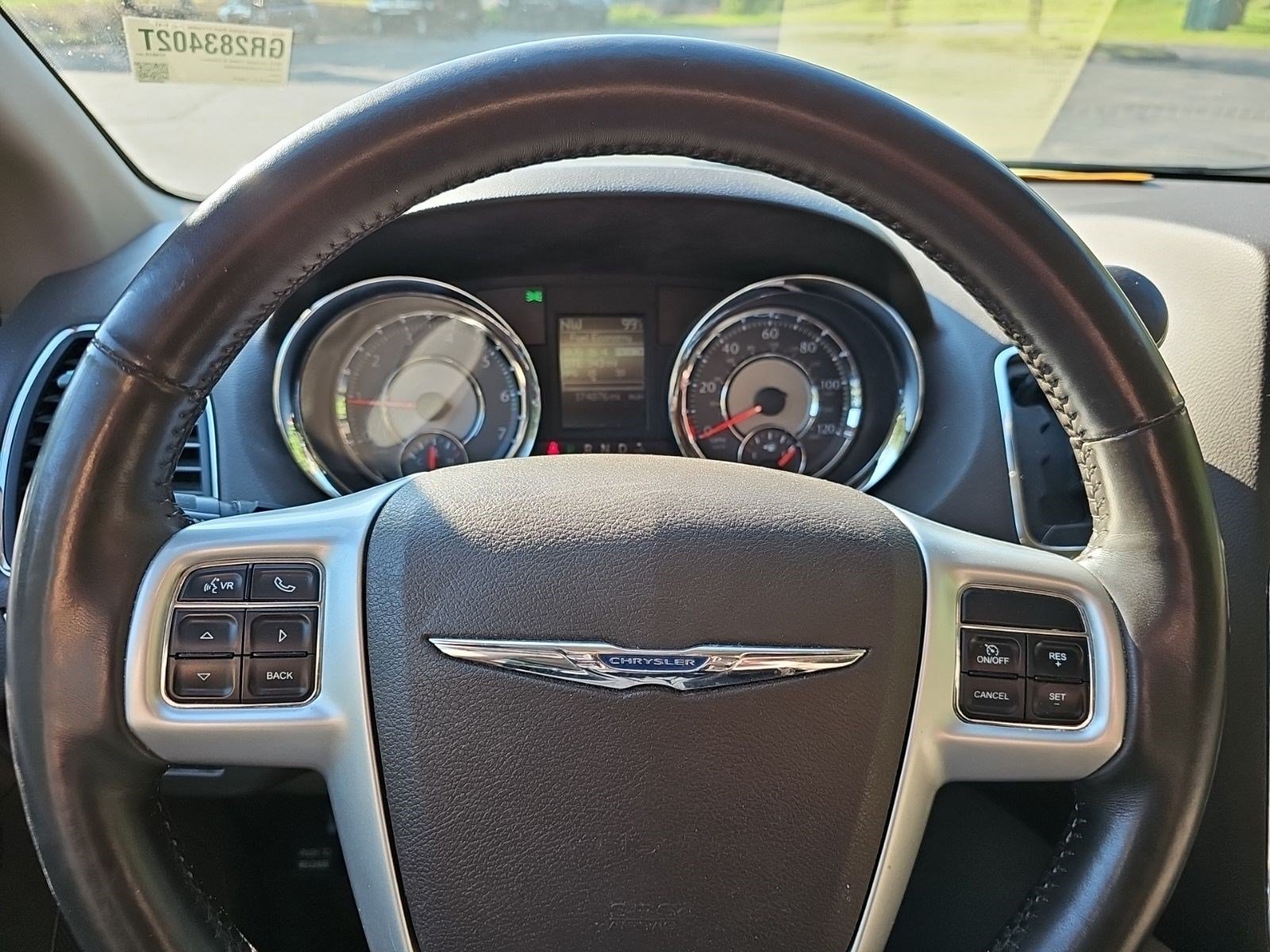 Used 2016 Cashmere/Sandstone Pearlcoat Chrysler Touring-L image 19