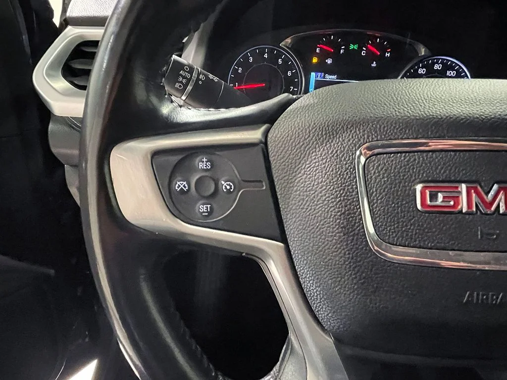 Used 2019 Blue GMC SLE-2 image 38