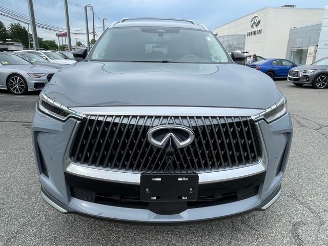 Certified Used 2026 Gray INFINITI LUXE image 8