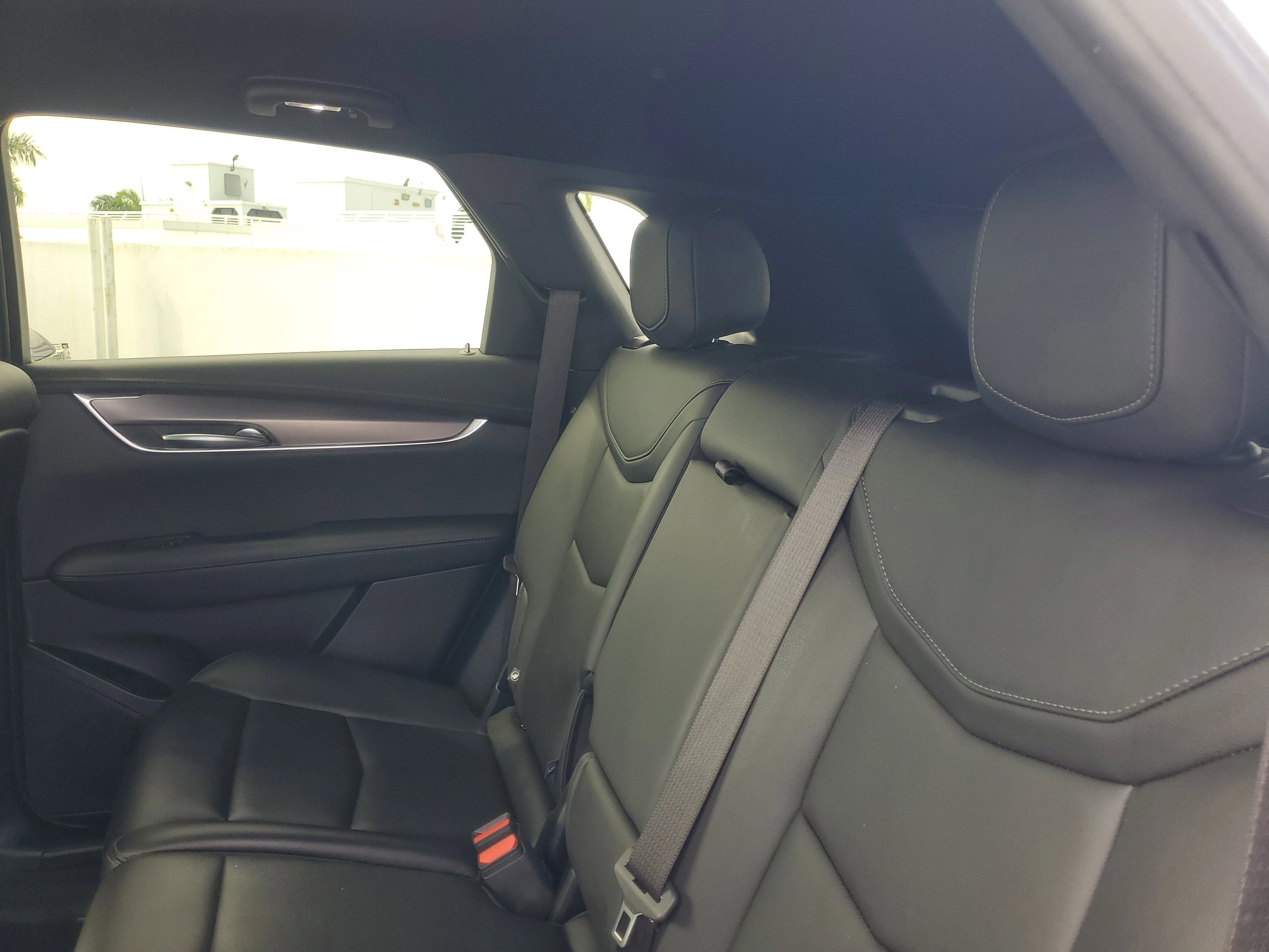 Used 2023 Crystal White Tricoat Cadillac Luxury image 13