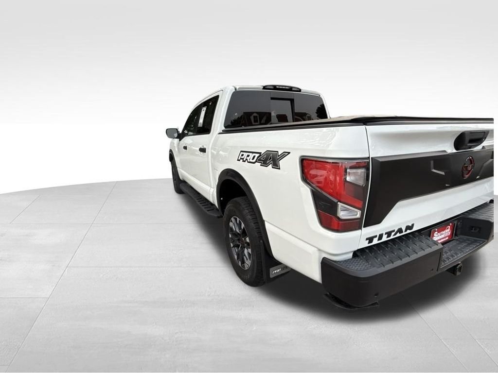 Used 2024 White Nissan PRO-4X image 4