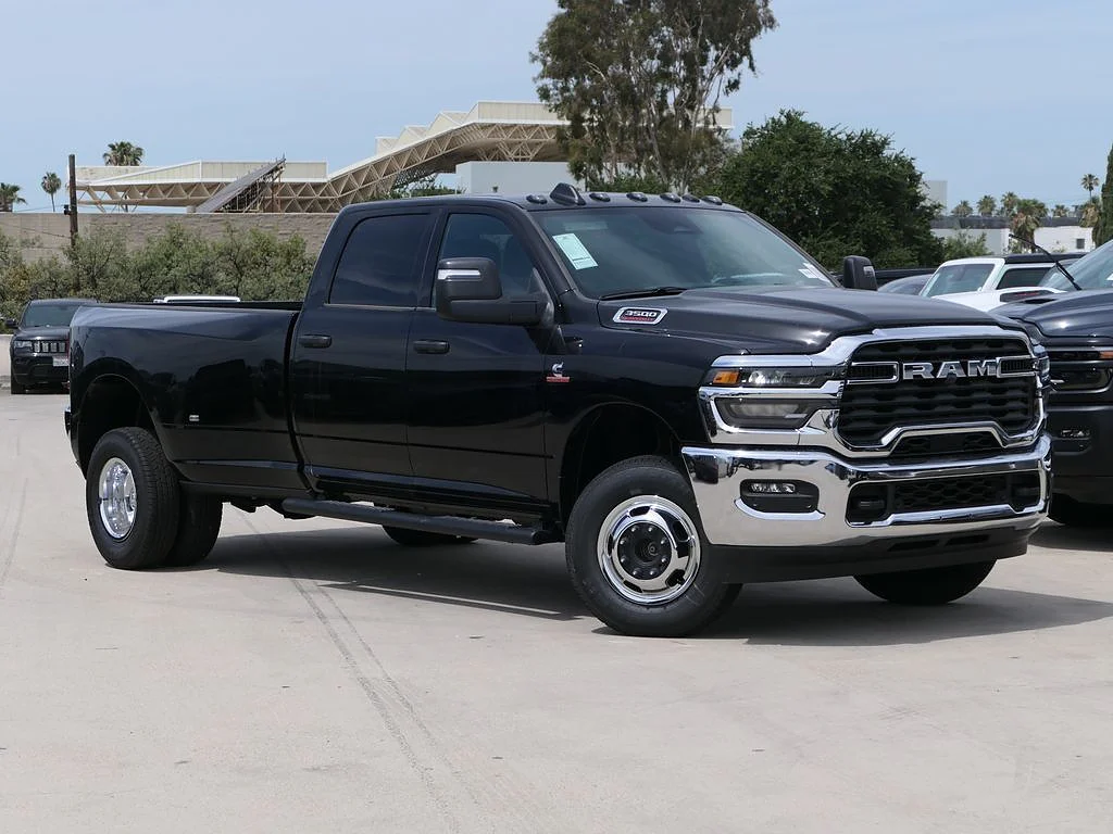 New 2026 Diamond Black Crystal Pearl Coat RAM Tradesman Crew Cab 4x4 8