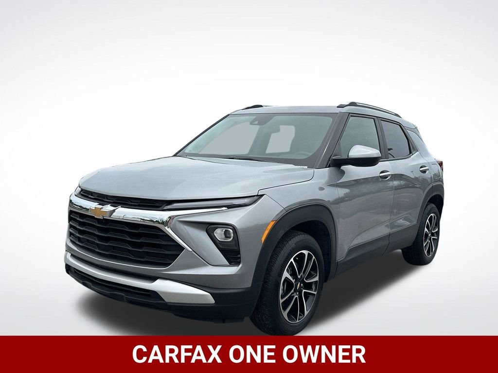 Used 2026 Gray Chevrolet LT image 2