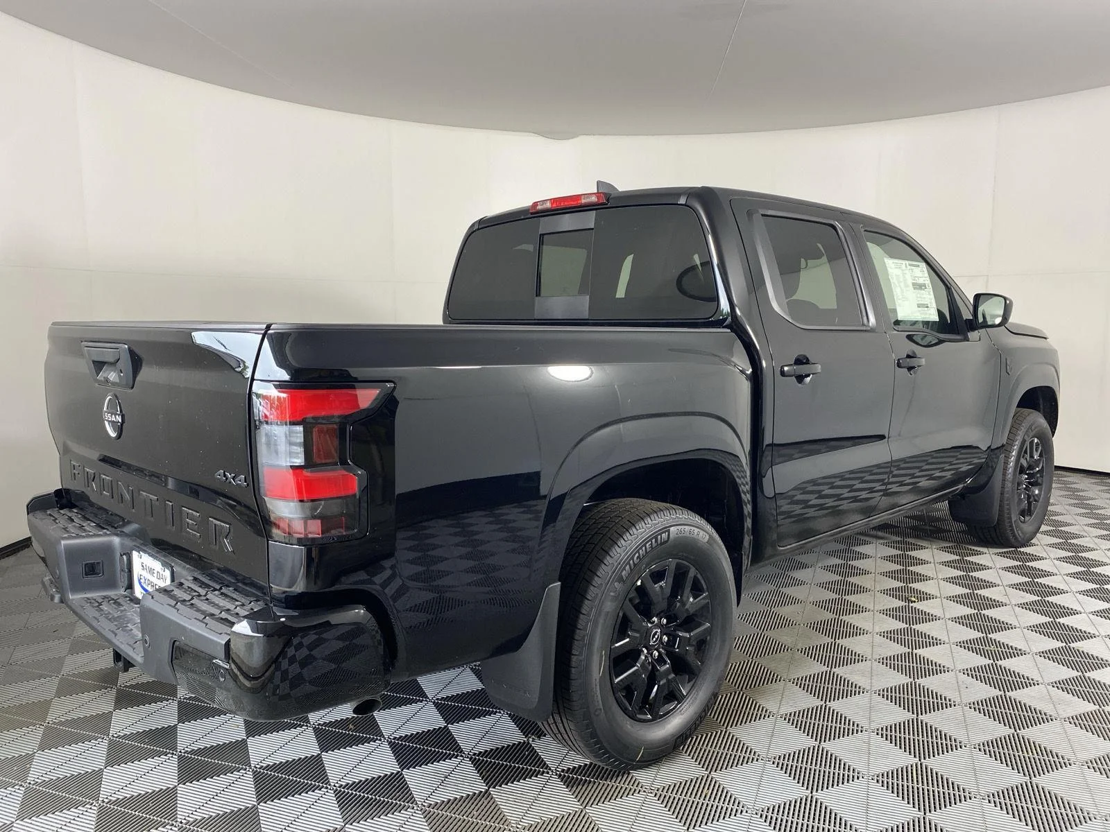 New 2026 Super Black Nissan Crew Cab SV image 19