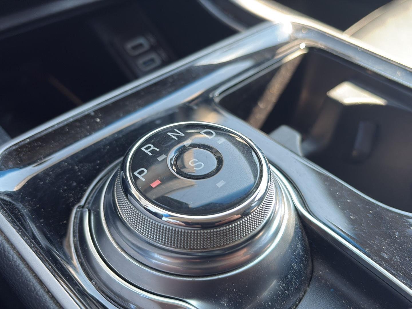 Used 2019 Magnetic Ford SEL image 21