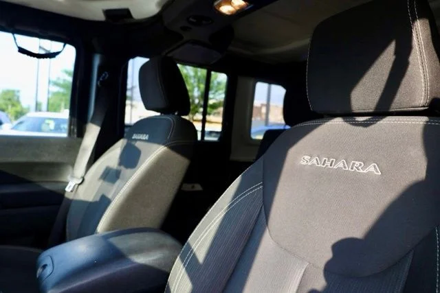 Used 2017 Black Jeep Unlimited Sahara image 18