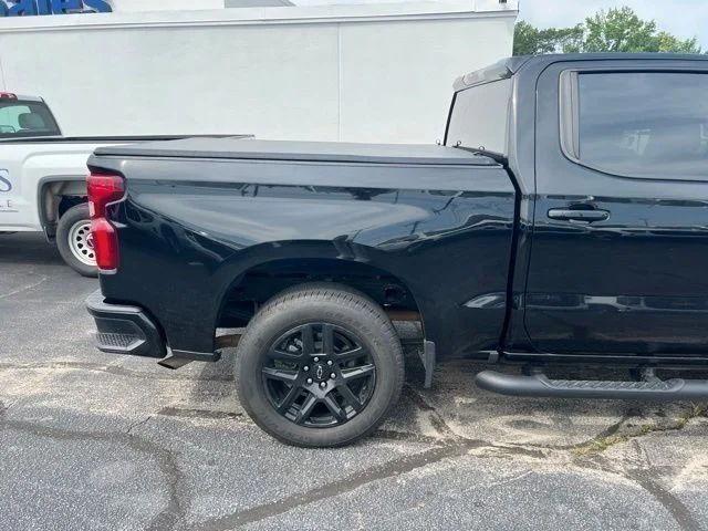 Used 2023 Black Chevrolet RST image 4