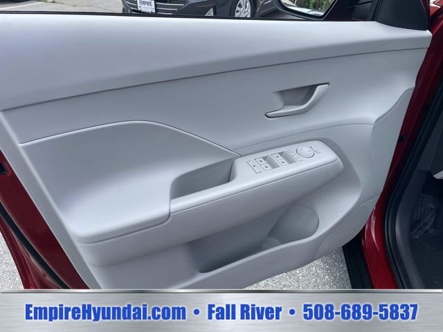 2024 Hyundai Kona SEL - Photo 15