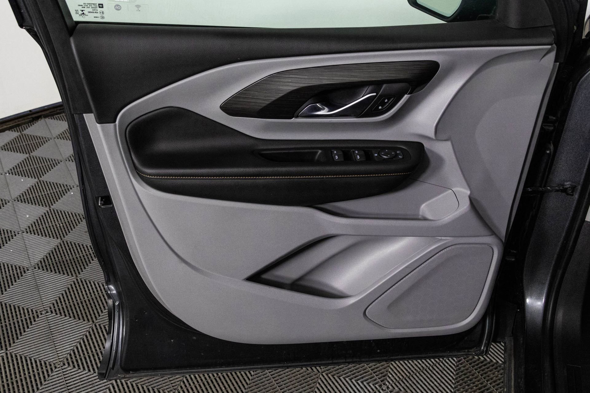 2020 GMC TERRAIN - Image 33