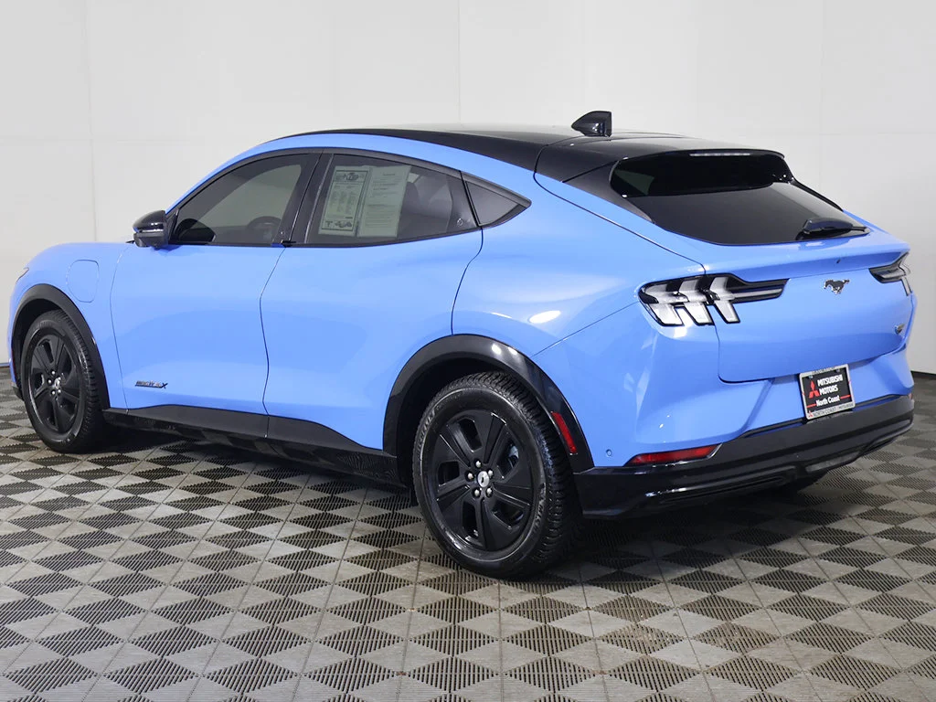 Used 2023 Grabber Blue Ford California Route 1 image 13