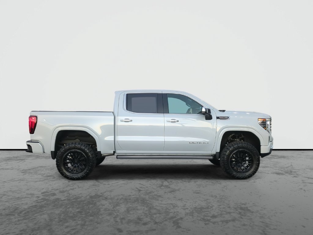 2026 GMC Sierra 1500 Denali - Photo 9