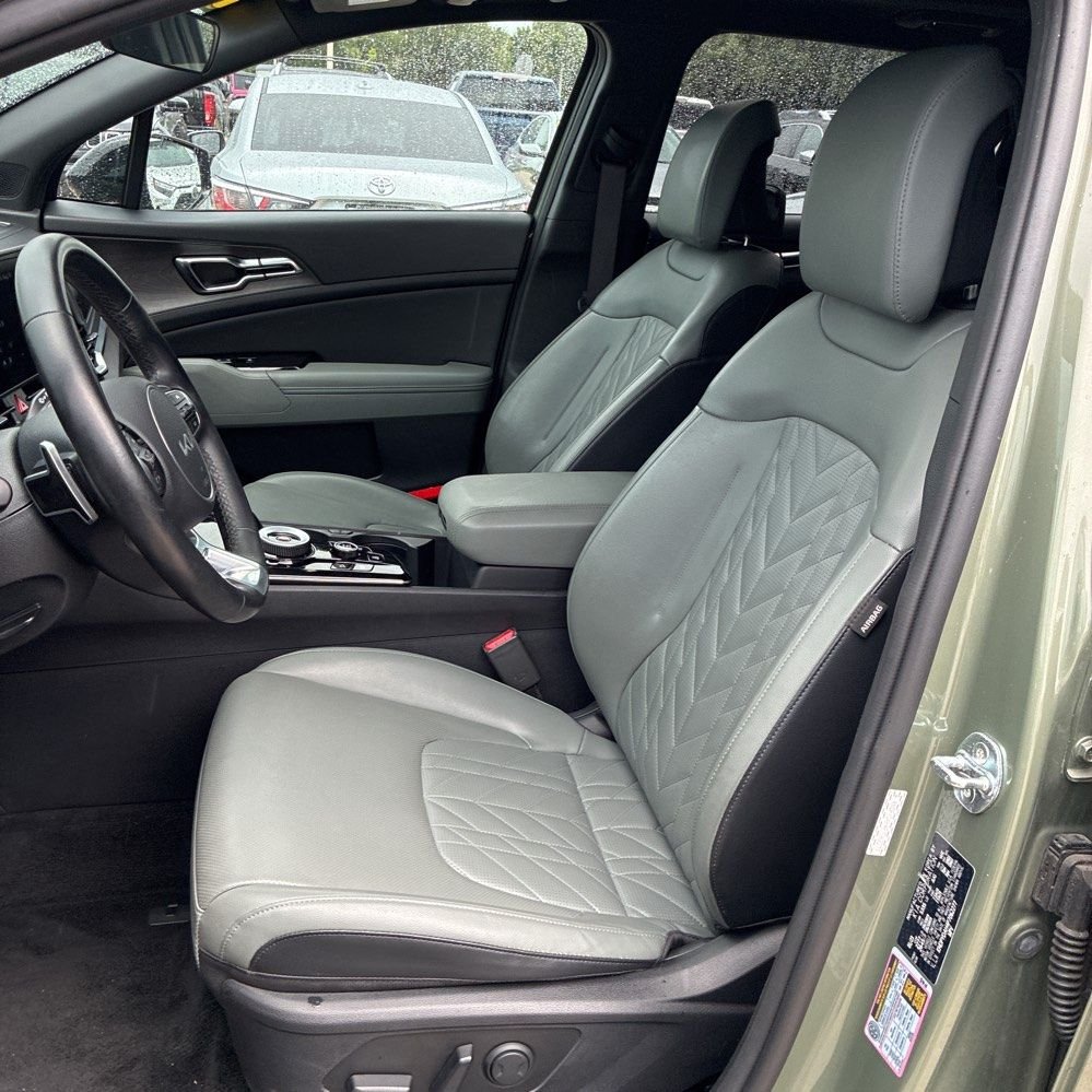 Used 2023 Green Kia X-Line image 12