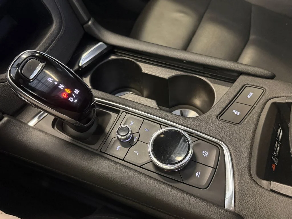 Used 2020 RADIANT SILVER METALLIC Cadillac FWD Premium Luxury image 34